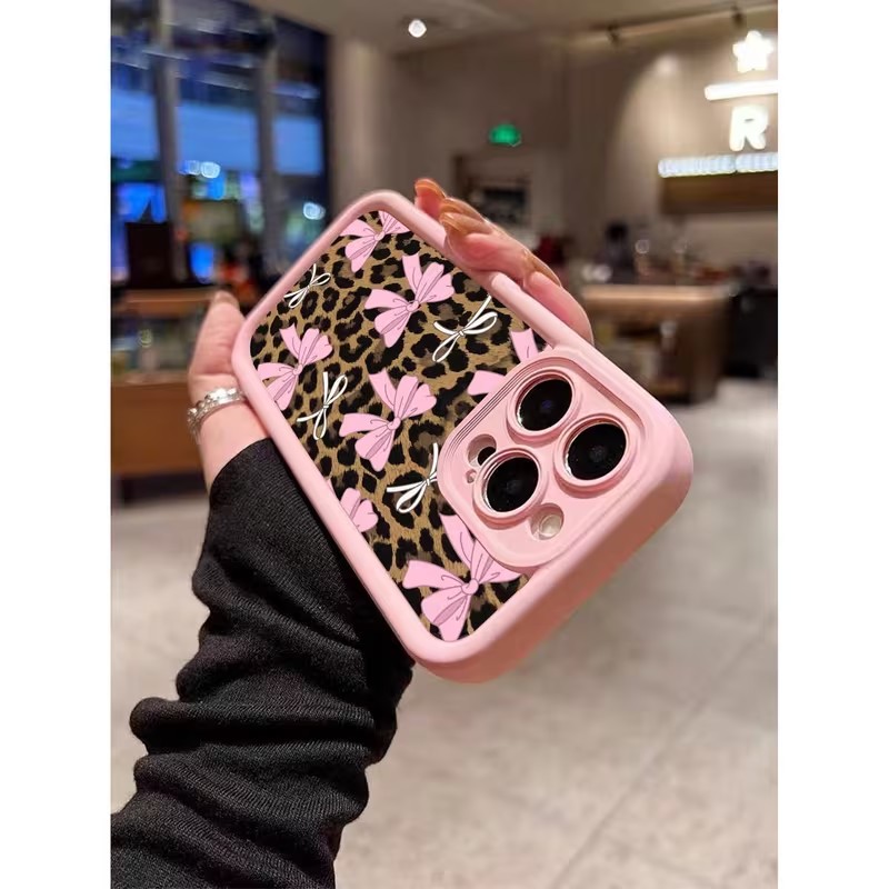 Leopard Print Bow Phone Case F - Apple Iphone 15 recension och pris